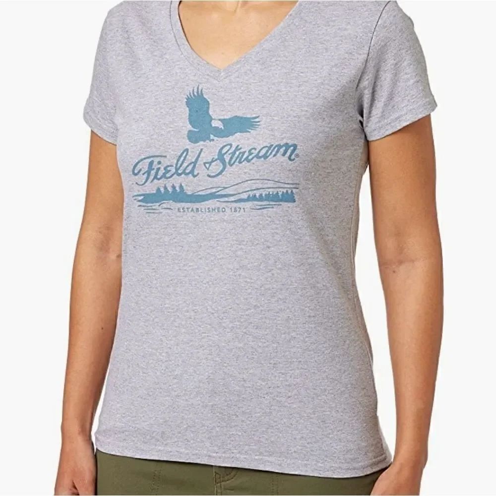 Field & Stream Women's Short Sleeve Graphic Gray Tshirt